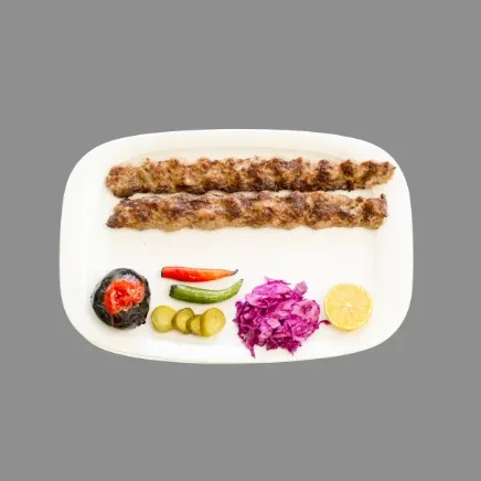 کباب کوبیده در مجموعه غذایی یادبود
