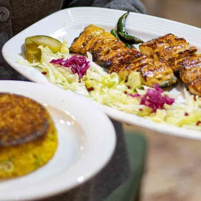 چلو ماهی کبابی — رستوران و فست فود کاج سبزوار