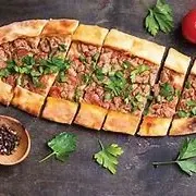پیده پلاس در پیتزا دانگو
