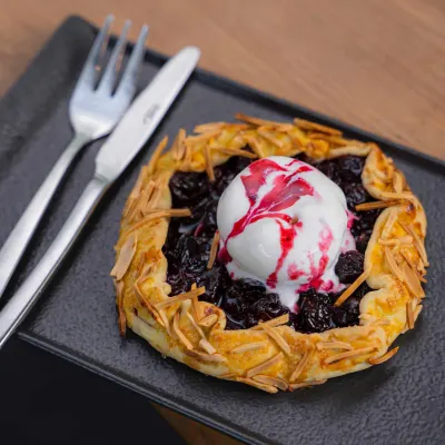 گلت آلبالو — فود باکس