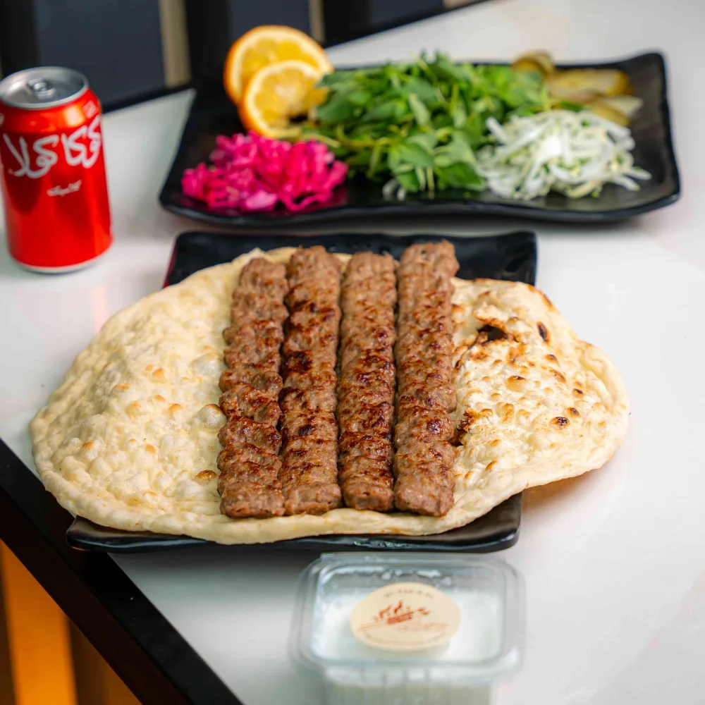 کوبیده (120 گرم) در رستوران لیور