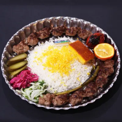 چلو کباب لقمه — کافه رستوران گلچین