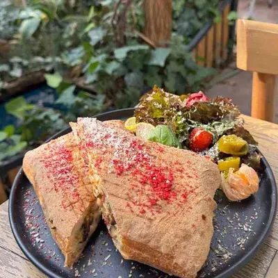 چاپاتا چیکن پستو — کافه رستوران فوکا