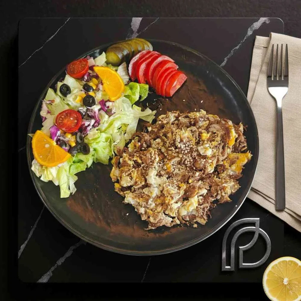 املت گوشت در کافه رستوران پالادیوم