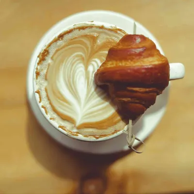 لاته لوتوس ( A 100 ) — آبیس فود