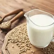 شیر داغ در پیتزا دانگو