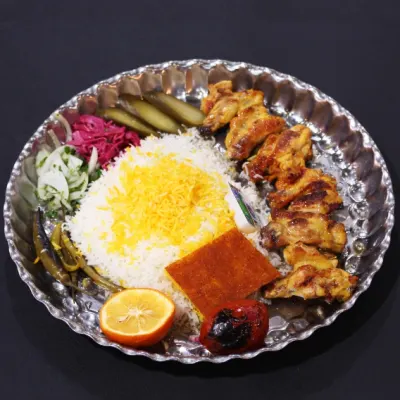چلو پاچین — کافه رستوران گلچین
