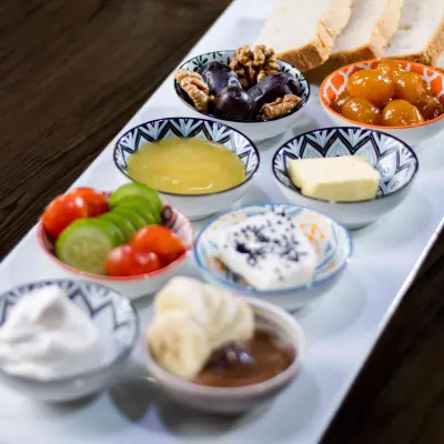 سینی سرد — رستوران و فست فود کاج سبزوار