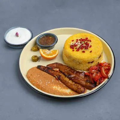 ته چین گوشت بره گوسفندی با بادمجان — دانژه دلیوری