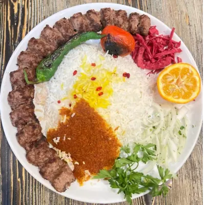 چلو کباب لقمه — رستوران دامون