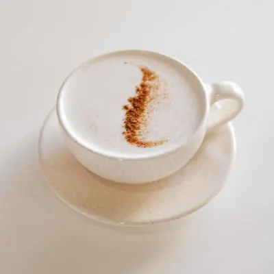 شیر عسل دارچین — چِ لانژ