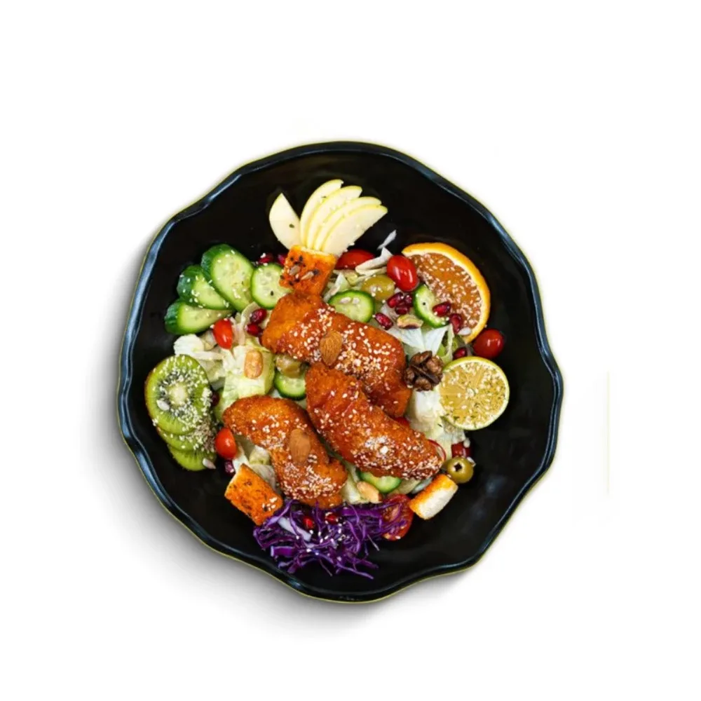 سزار با فیله مرغ سوخاری در سینما فود