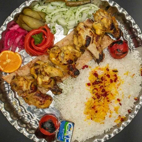 چلو پاچین در کباب بهارستان