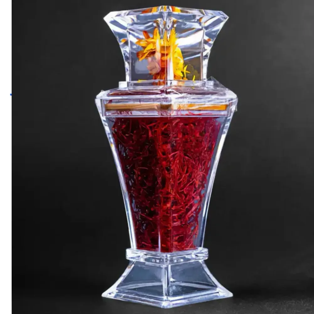 زعفران ۱۰ گرم سوپر نگین در آقای زعفران
