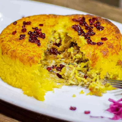 ته چین قرمه گوسفندی — رستوران و فست فود کاج سبزوار