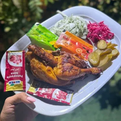 اکبر جوجه — مجموعه گردشگری و پذیرایی گراندیس