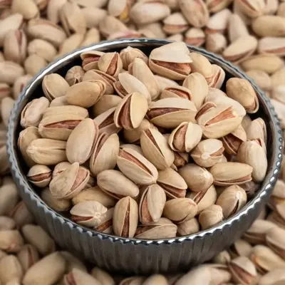 پسته اکبری خام — آقای زعفران