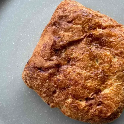 گاتا گردویی — کافه پیاده رو