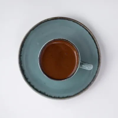 ترک در کافه رام