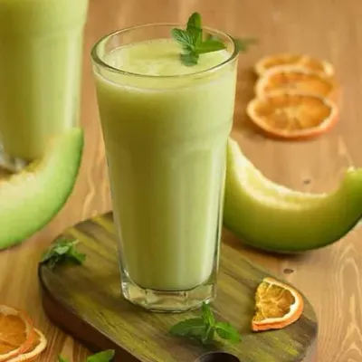 آب طالبی — کافه رستوران هوراز