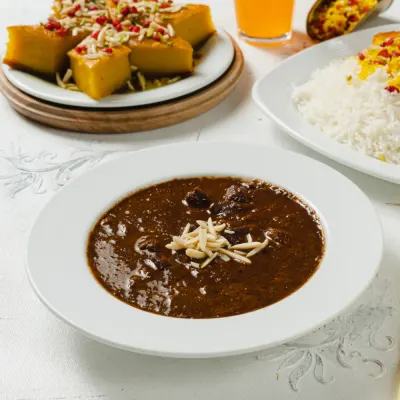 چلو خورش فسنجان — مجموعه غذایی رزا