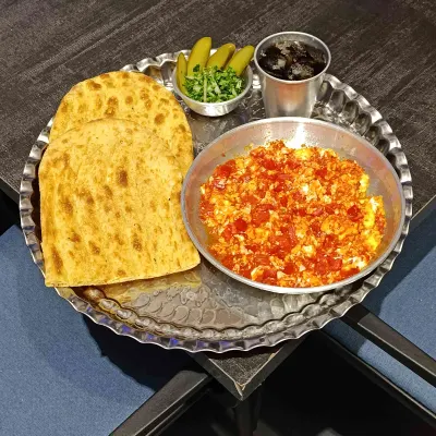 املت گوجه — فودهال گلستان